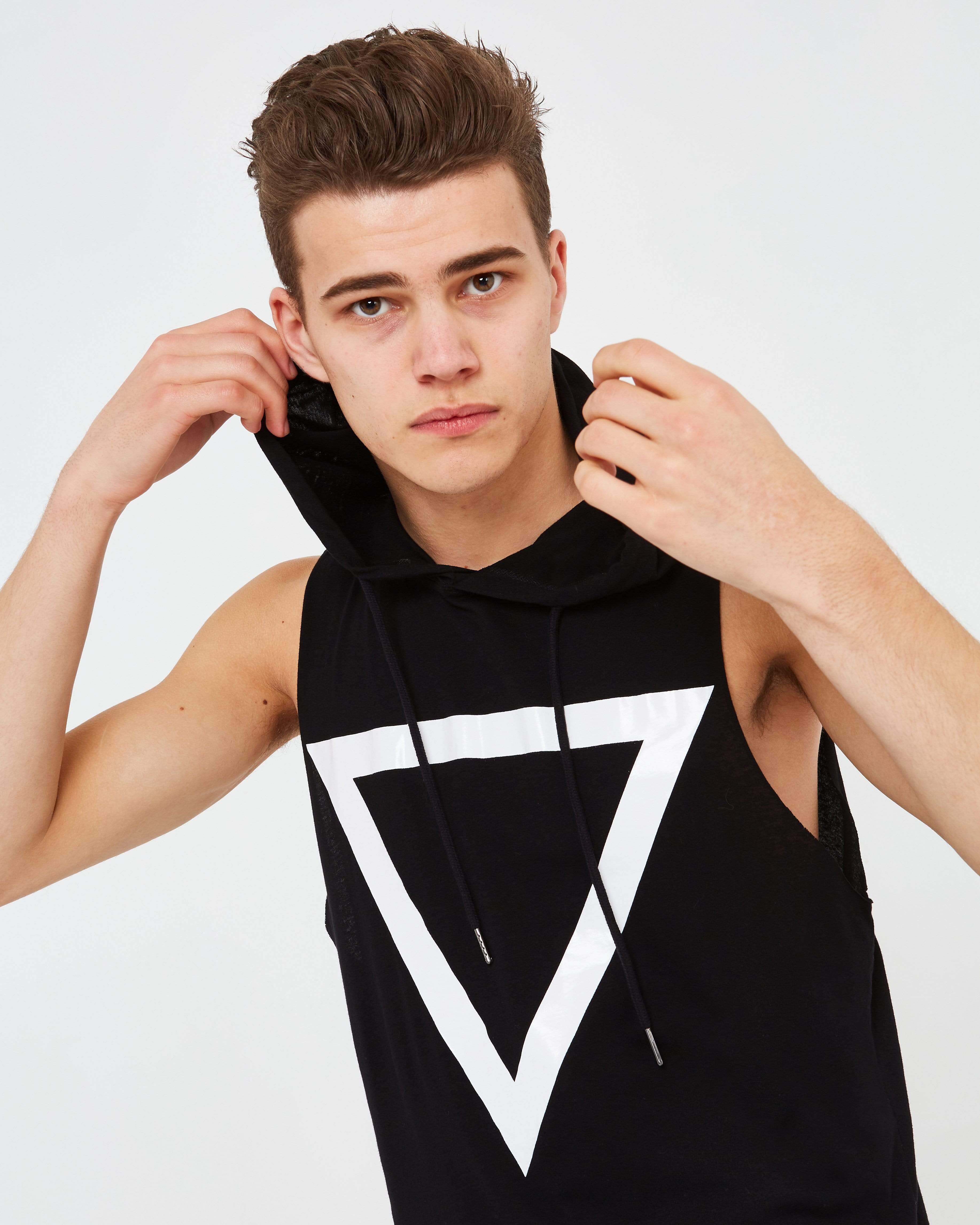 Sleeveless Hoodie - Black - GYMVERSUS